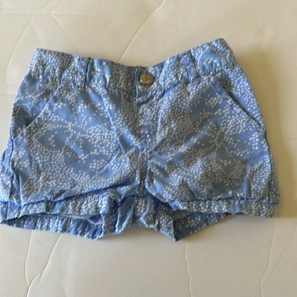 Gymboree Girl’s Bundle of buttons 2 shorts 1 skirt and 1 Skort size 5 5t
